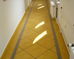 PVC-Fliesen mit Intarsien